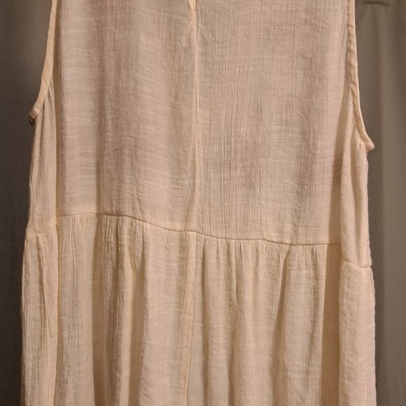 Shirt - Picture 4 of 5